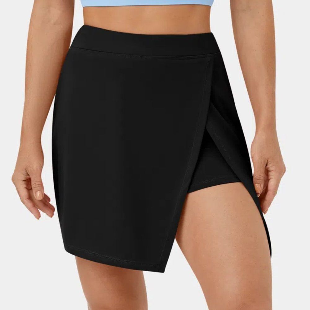 NWT Halara Cloudful Air Fabric Side Cut 2-in-1 Tennis Skirt - black, size XL(14)